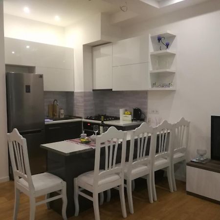 Ikas Apartment Tbilisi Esterno foto