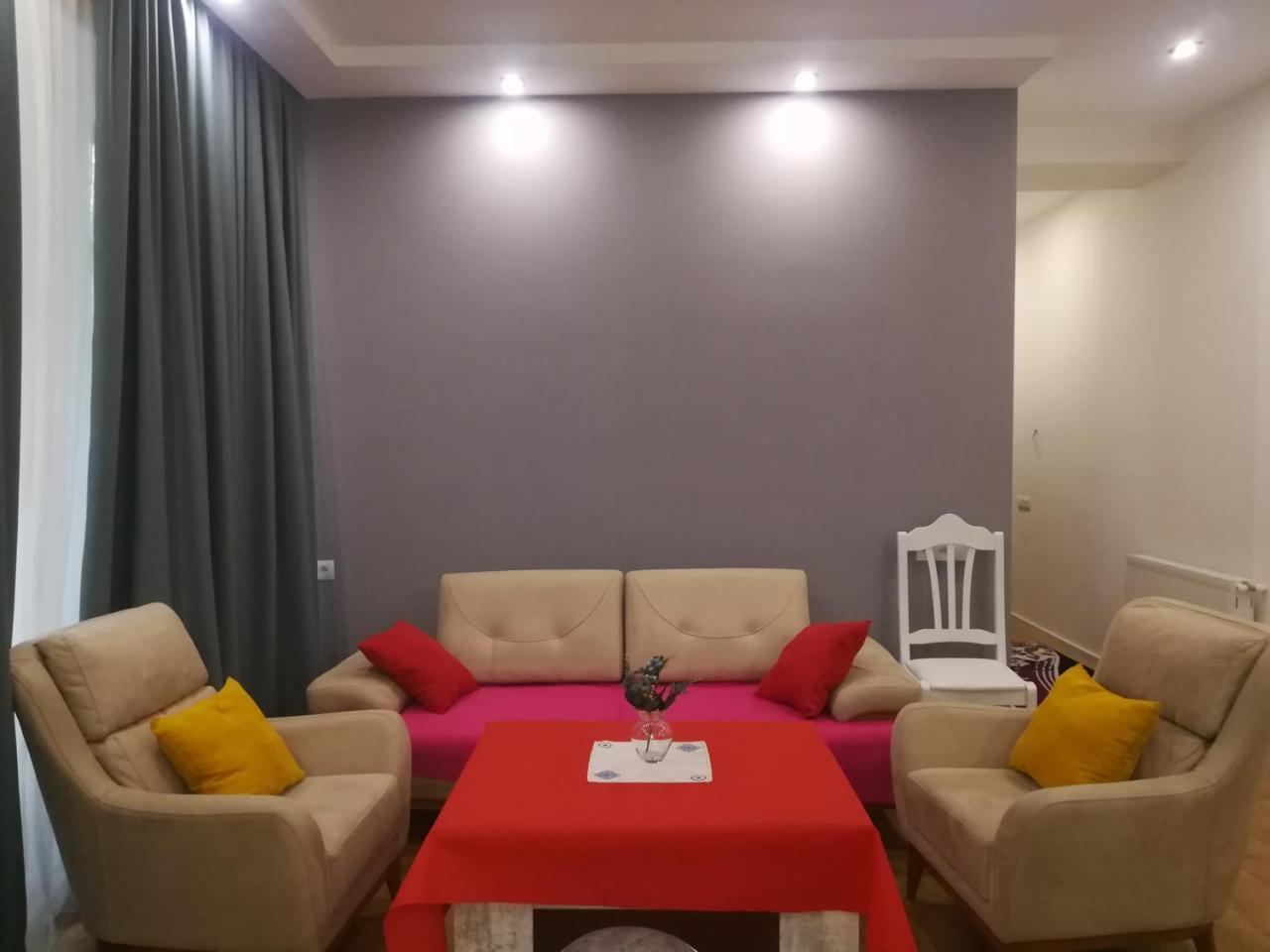 Ikas Apartment Tbilisi Esterno foto