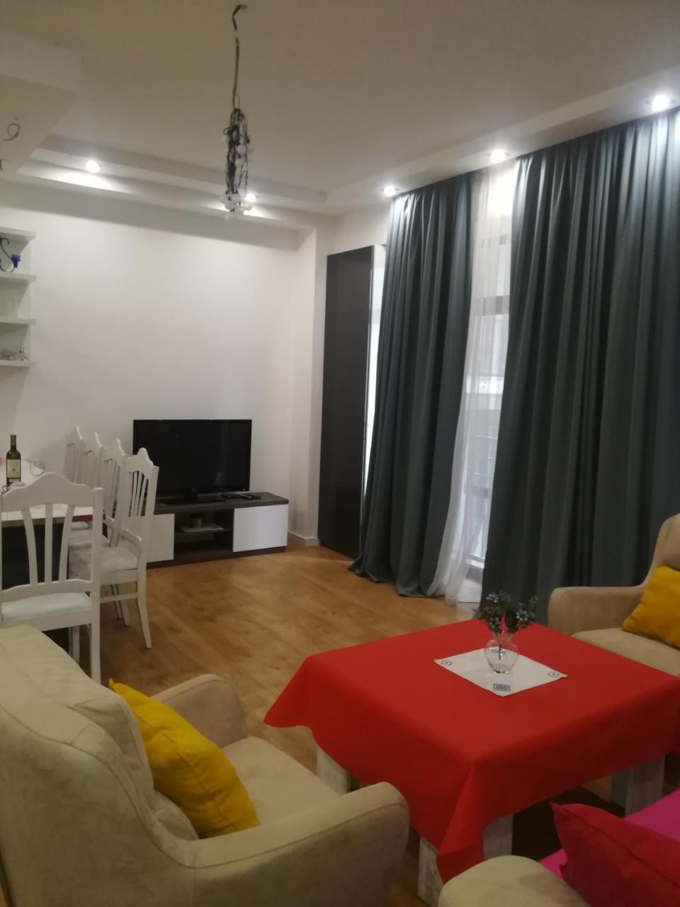 Ikas Apartment Tbilisi Esterno foto